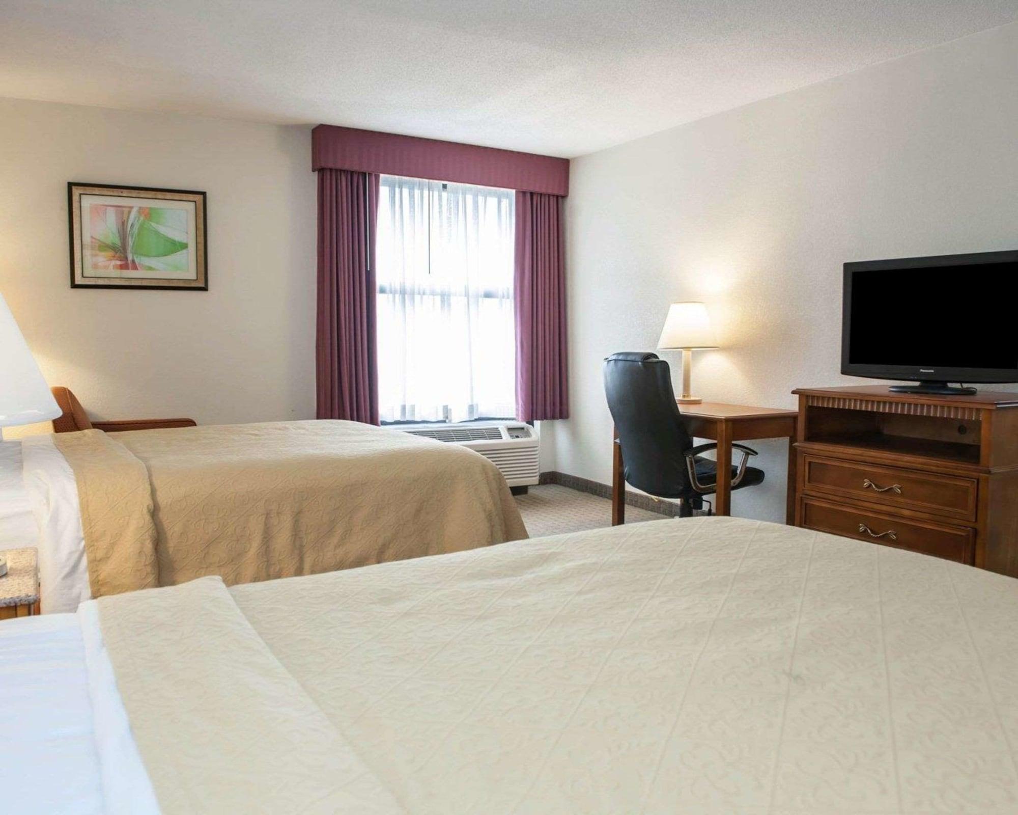 Quality Inn And Suites Ινδιανάπολη Εξωτερικό φωτογραφία