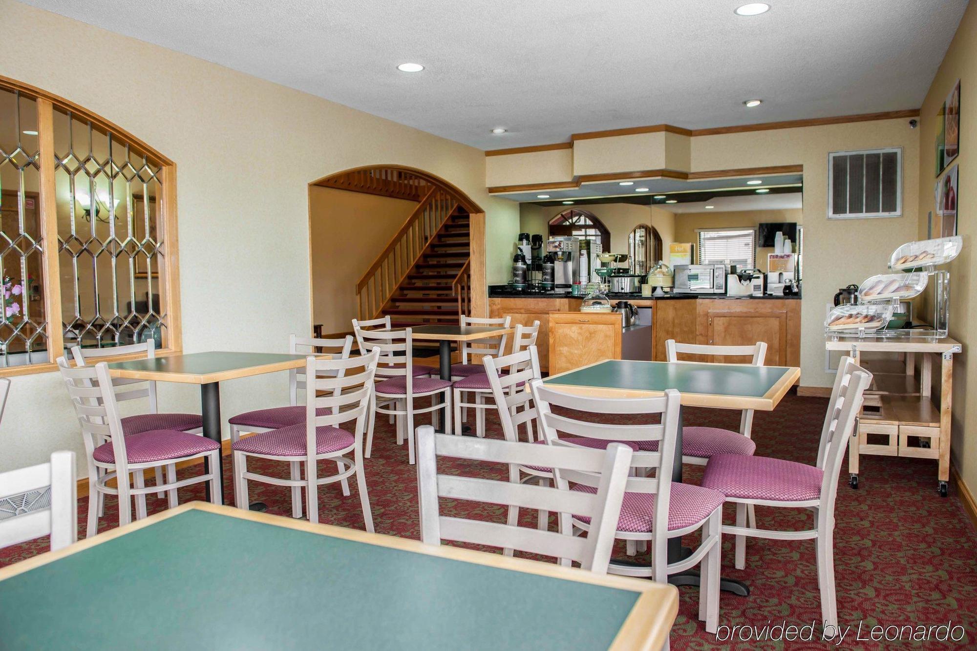 Quality Inn And Suites Ινδιανάπολη Εξωτερικό φωτογραφία