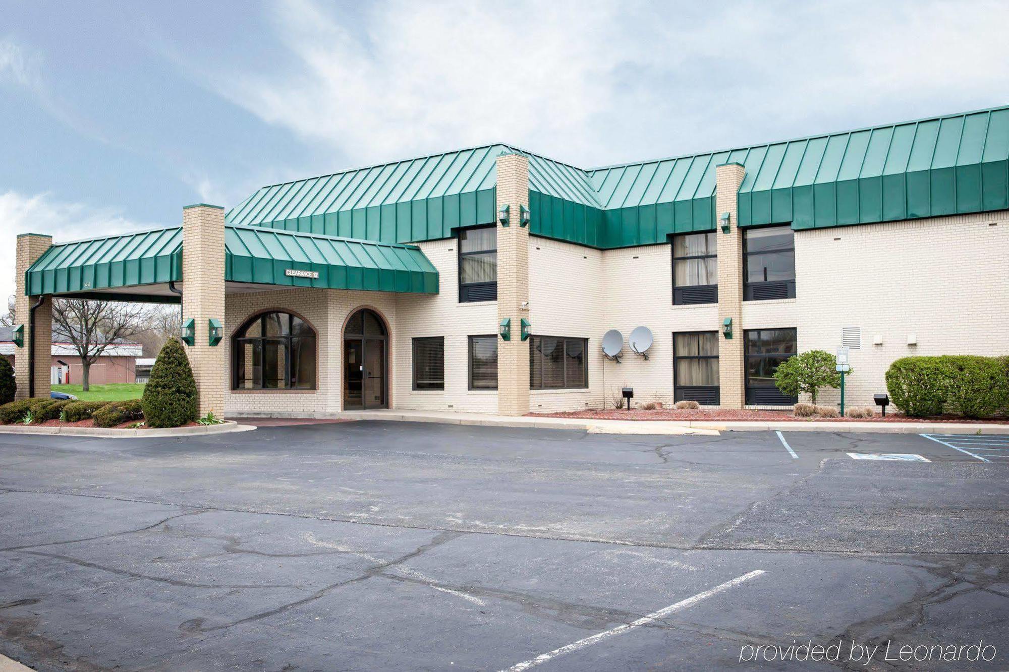 Quality Inn And Suites Ινδιανάπολη Εξωτερικό φωτογραφία