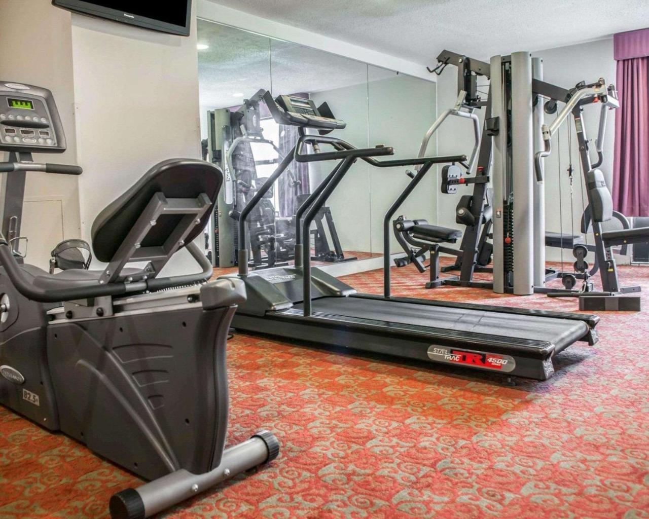 Quality Inn And Suites Ινδιανάπολη Εξωτερικό φωτογραφία