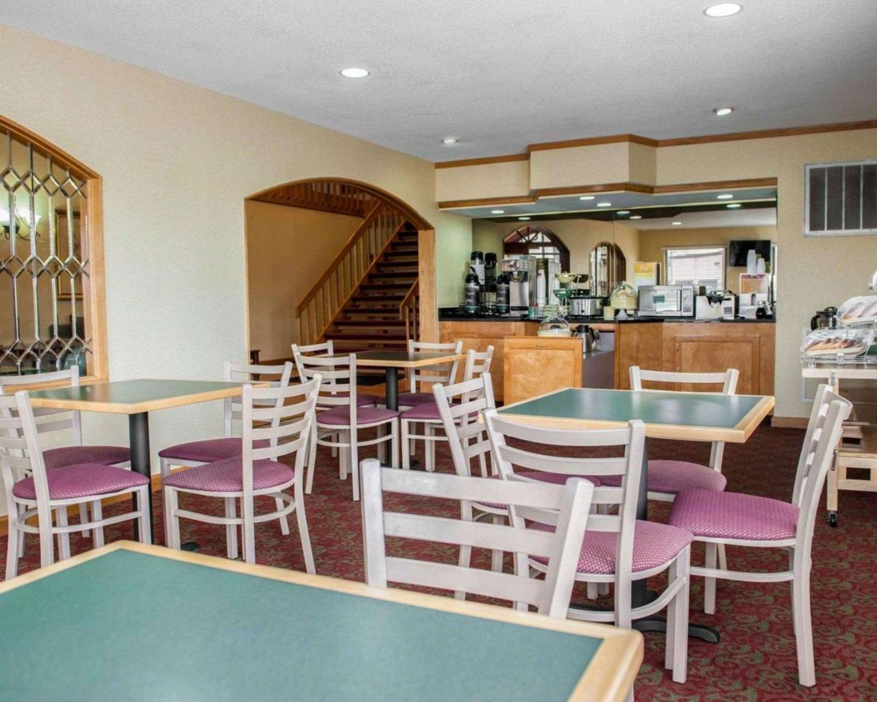 Quality Inn And Suites Ινδιανάπολη Εξωτερικό φωτογραφία